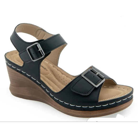 Alexis Bendel Shoes - NEW Women's Alexis Bendel Black Wedge Sandals Size 10